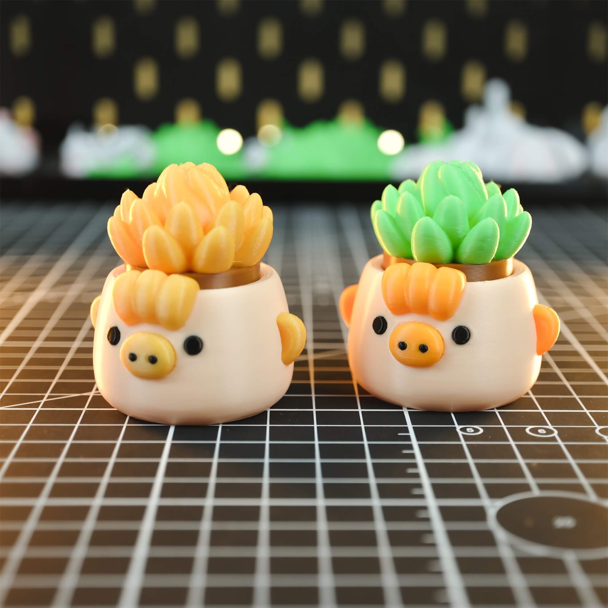 Potted Animal clicker01-Super Saiyan Piggy